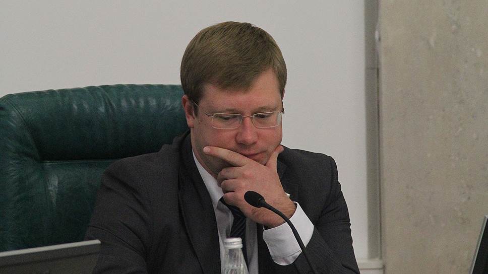 Губернатор ополчился на подчиненных / Члены правительства Саратовской области наказаны за использование административного ресурса